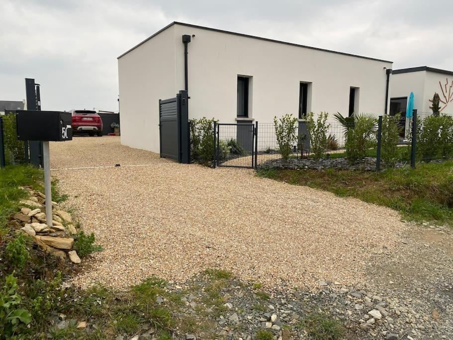 Logement Entier Tout Confort Dans Maison Neuve Locquirec Exterior photo